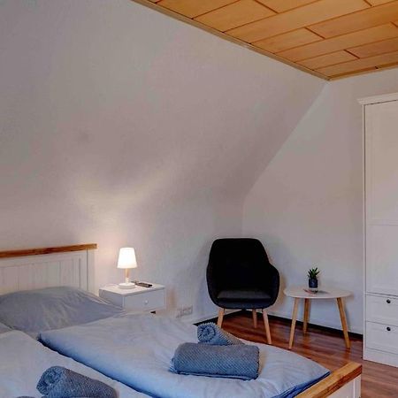 Gemuetliche Wohnung Naehe Alsfeld - Parkplatz Extérieur photo