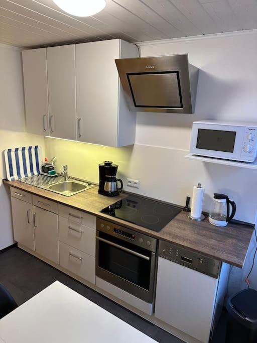 Gemuetliche Wohnung Naehe Alsfeld - Parkplatz Extérieur photo