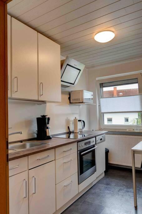Gemuetliche Wohnung Naehe Alsfeld - Parkplatz Extérieur photo